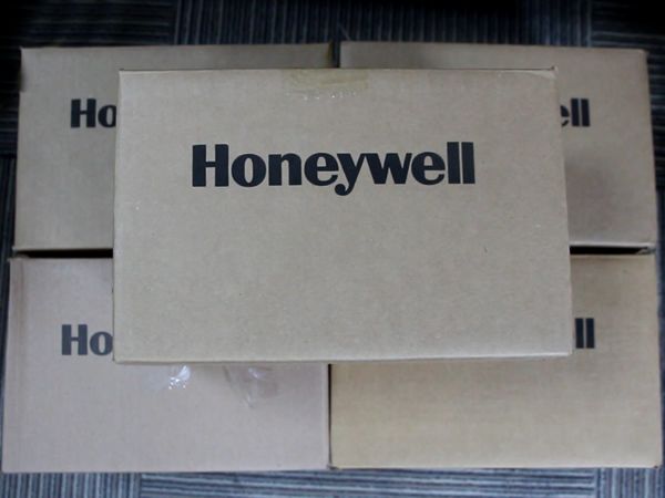 Hot sales Honeywell DC3200-CE-000R-200-10000-00-0 and DC2500-EE-0L00-300-00000-E0-0 DIN controller