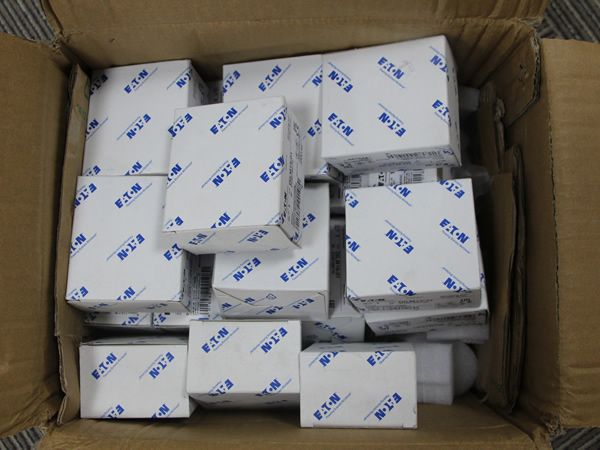 New arrival Eaton DILM15-01(24VDC) - Contactor, 3 pole