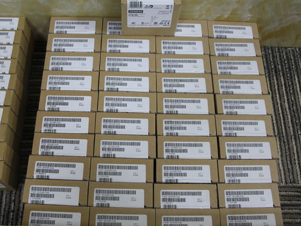 In stock Siemens 6ES7136-6DB00-0CA0 and 6ES7134-6GD01-0BA1 SIMATIC ET 200SP